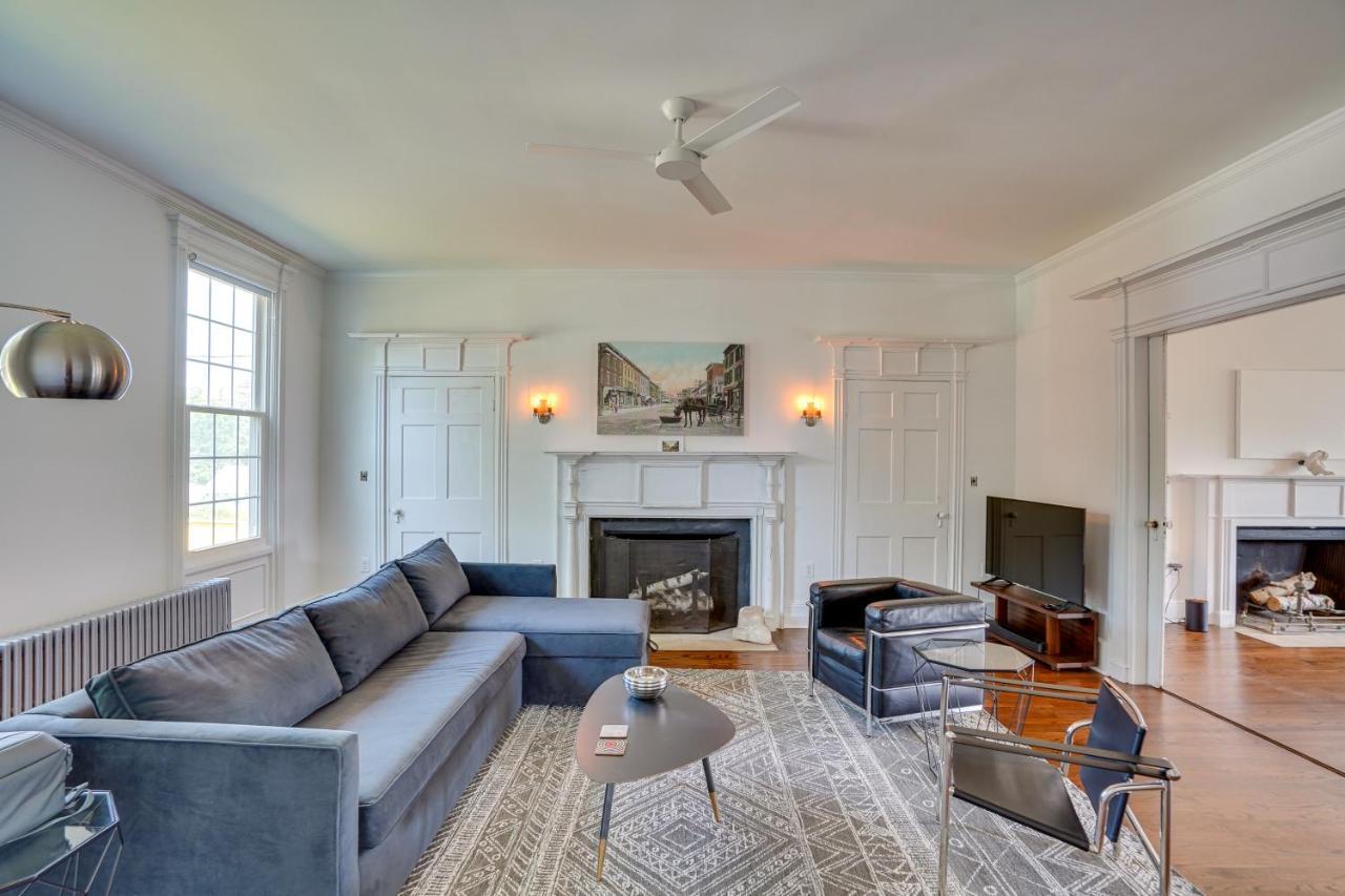 Historic Home In Coxsackie With Hudson River Views! Exterior photo